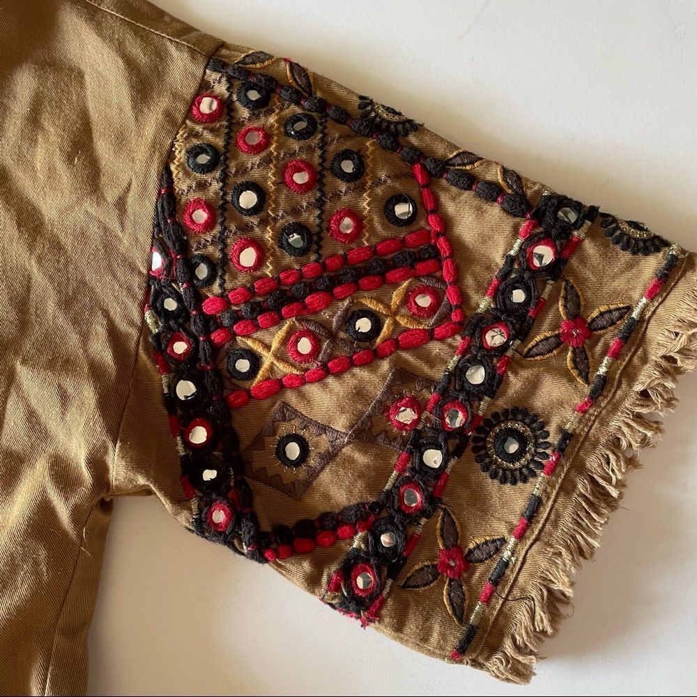 NWOT MANGO Casual Brown Cropped Embroidered Shirt - Picture 1 of 7